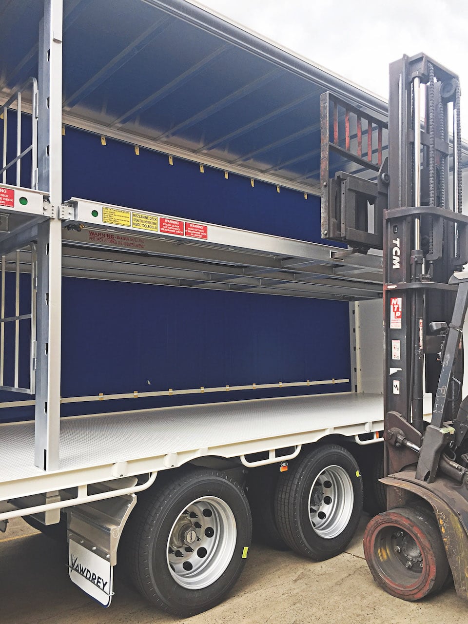 ATT Logistics deploys new Vawdrey Titeliners with Auto Lock Air - Vawdrey
